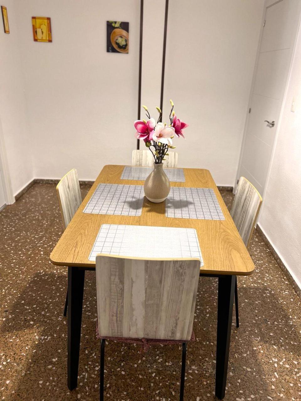 Comfortable Apartment With Wi-Fi アリカンテ エクステリア 写真